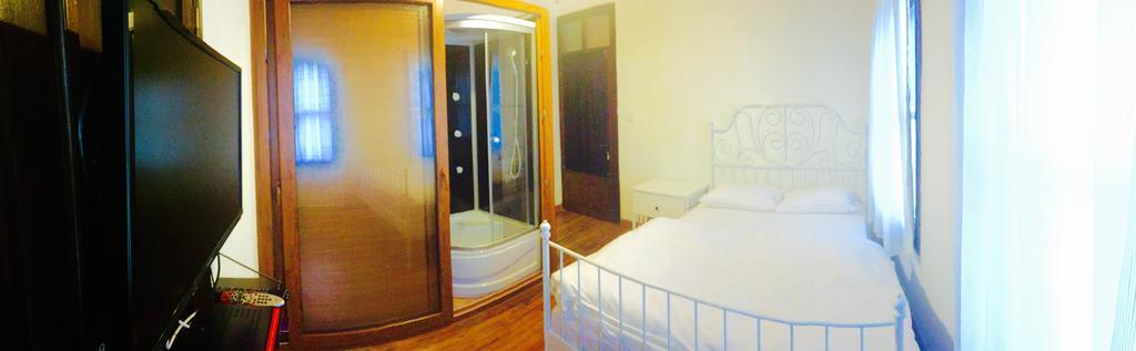 Pastor Historical Apart-Hotel The Gulf Of Izmir Rum bild