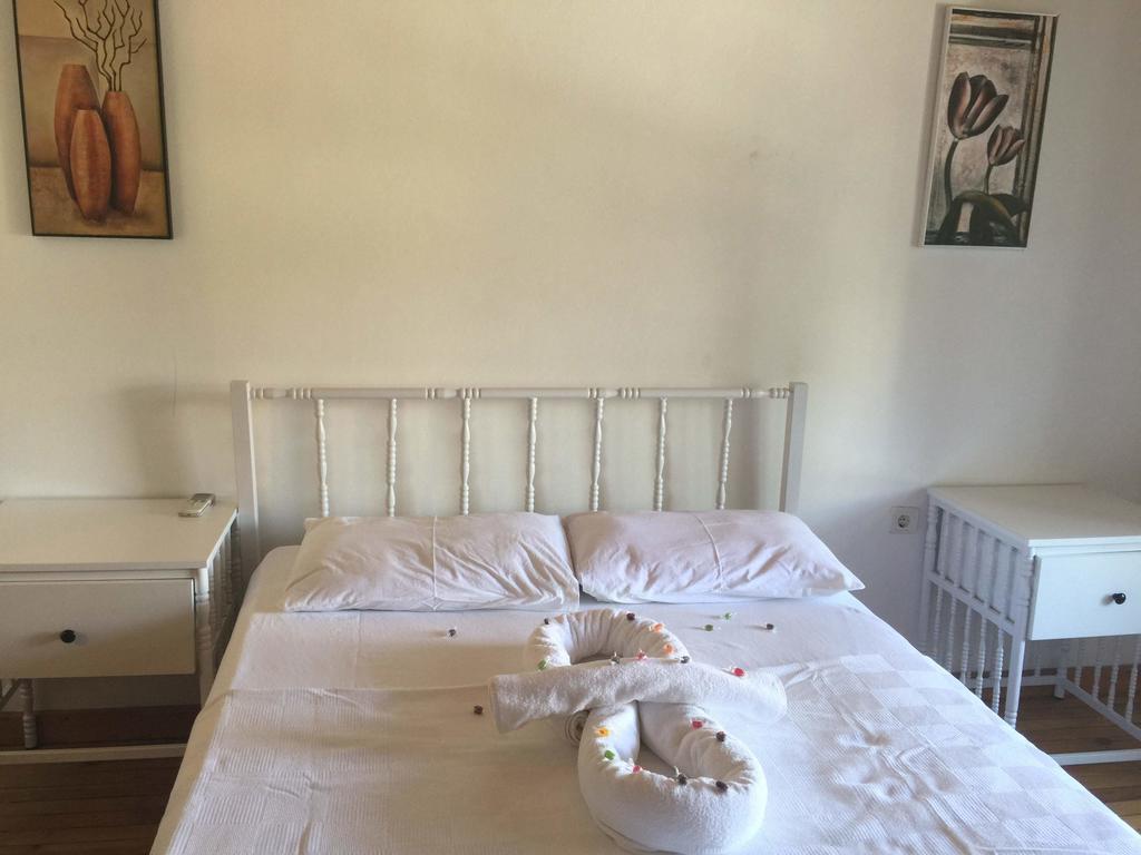 Pastor Historical Apart-Hotel The Gulf Of Izmir Rum bild