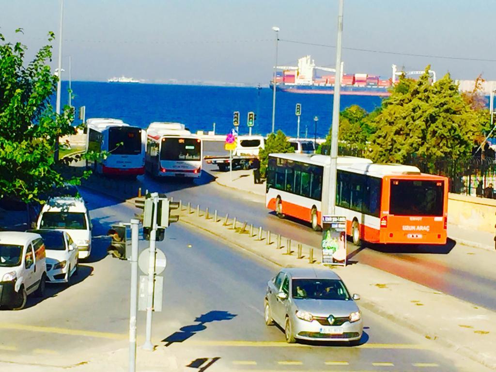 Pastor Historical Apart-Hotel The Gulf Of Izmir Exteriör bild