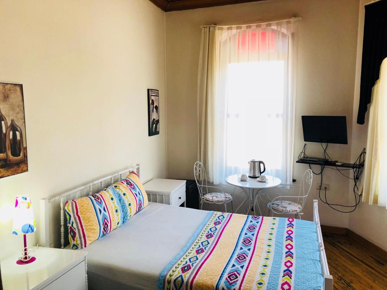 Pastor Historical Apart-Hotel The Gulf Of Izmir Exteriör bild