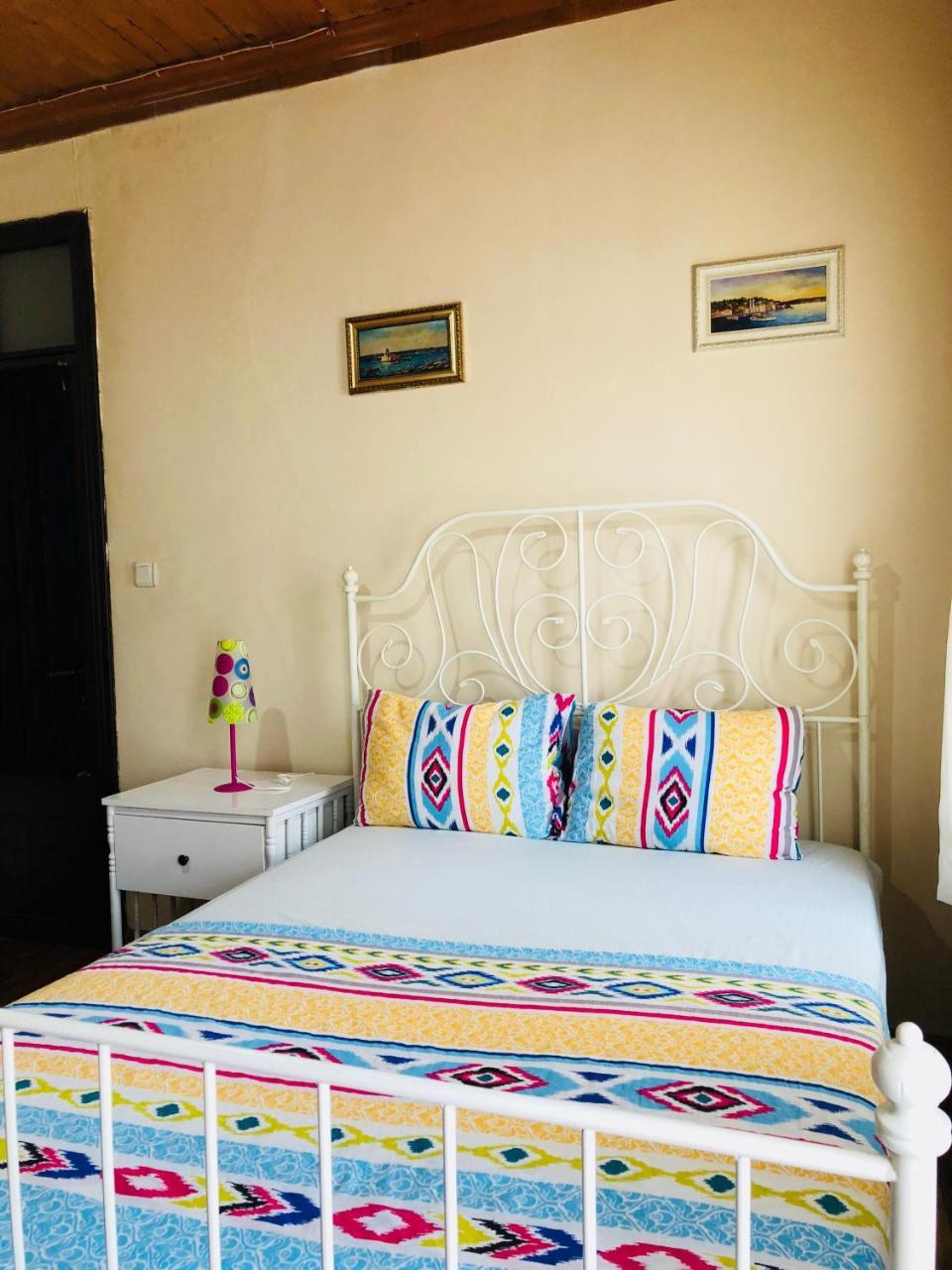 Pastor Historical Apart-Hotel The Gulf Of Izmir Exteriör bild